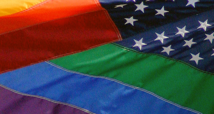 LHBT vlag met vlak Amerikaanse vlag met witte sterren op blauw